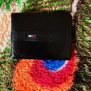 Tommy Hilfiger Wallet